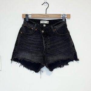 Abercrombie & Fitch the dad high rise shorts , sz 24